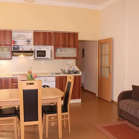 Homely Apartments Villa Christiana Apartment
